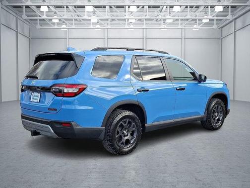 2023 Honda Pilot TrailSport