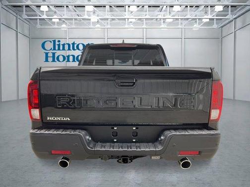 Crystal Black Pearl 2026 Honda Ridgeline Black Edition