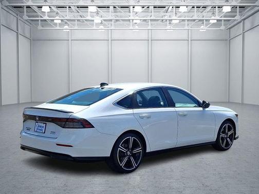 Platinum White Pearl 2025 Honda Accord Hybrid Sport