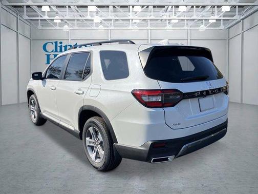 Platinum White 2026 Honda Pilot EX-L