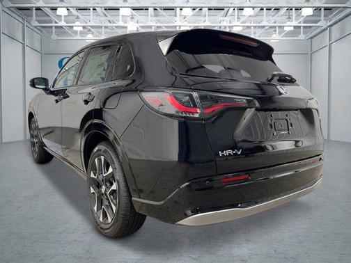 Crystal Black Pearl 2026 Honda HR-V EX-L