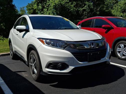 Platinum White Pearl 2022 Honda HR-V EX
