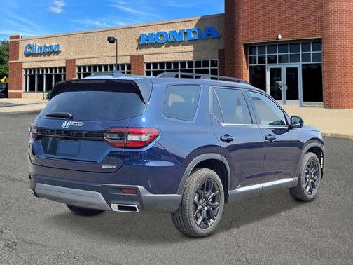2025 Honda Pilot Touring+