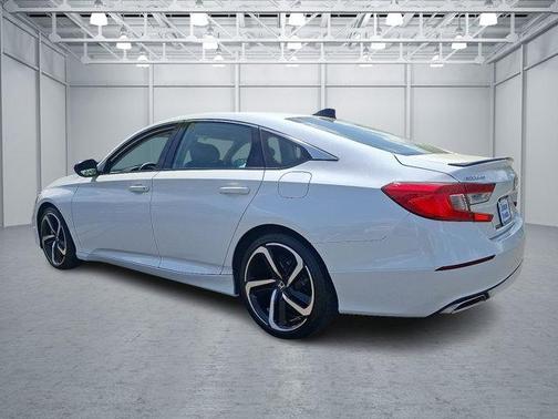 2022 Honda Accord Sport SE