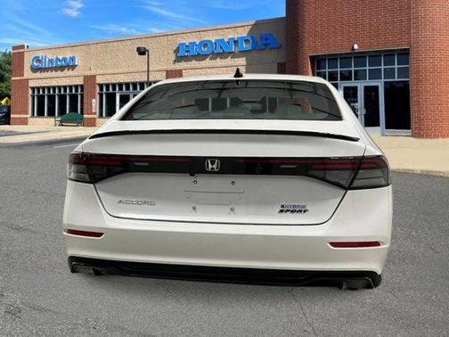 2025 Honda Accord Hybrid Sport-L