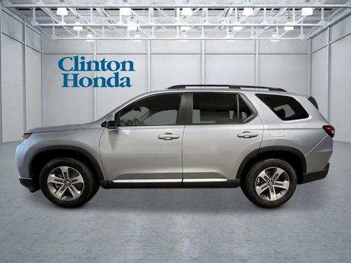 Solar Silver Metallic 2026 Honda Pilot EX-L