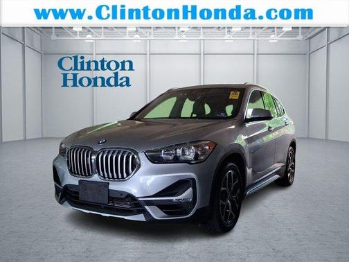 Glacier Silver Metallic 2020 BMW X1 xDrive28i