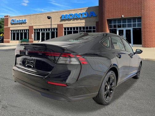 2025 Honda Accord SE