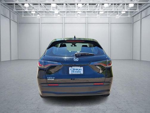 Crystal Black Pearl 2023 Honda HR-V LX