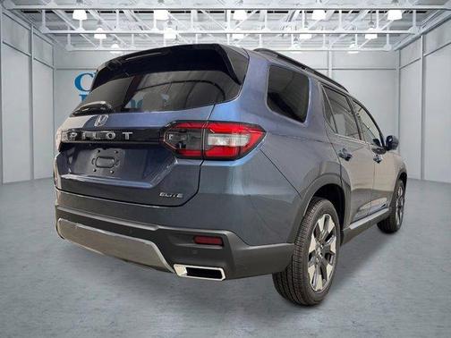 Smoke Blue 2026 Honda Pilot Elite