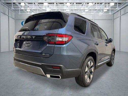 Smoke Blue 2026 Honda Pilot Elite