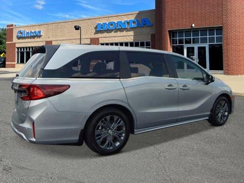 2025 Honda Odyssey Touring