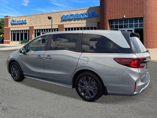 2025 Honda Odyssey Touring