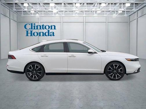 Platinum White Pearl 2026 Honda Accord Hybrid Touring