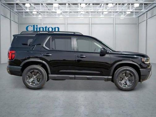 Crystal Black Pearl 2026 Honda Passport RTL Towing
