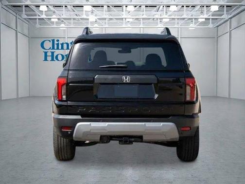 Crystal Black Pearl 2026 Honda Passport RTL Towing