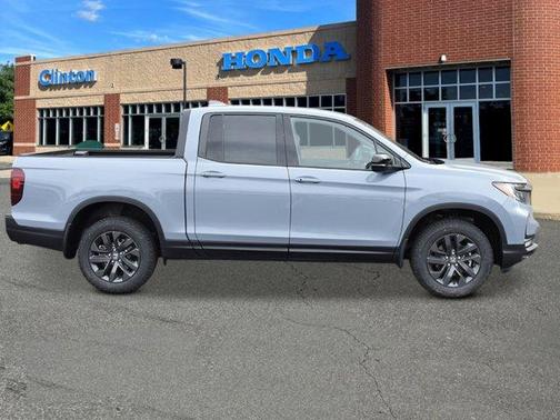2025 Honda Ridgeline Sport
