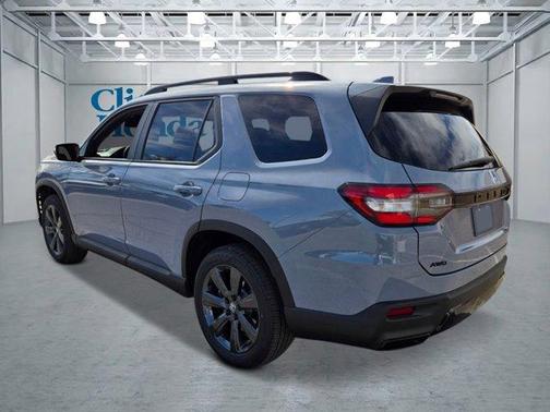 Sonic Gray Pearl 2026 Honda Pilot Sport