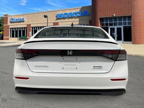 2025 Honda Accord Hybrid Sport