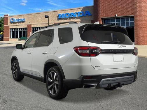 2025 Honda Pilot Elite