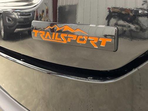 Crystal Black Pearl 2025 Honda Pilot TrailSport