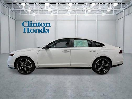 Platinum White Pearl 2026 Honda Accord Hybrid Sport