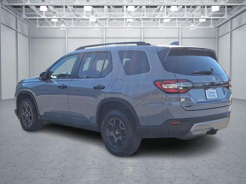 2023 Honda Pilot TrailSport