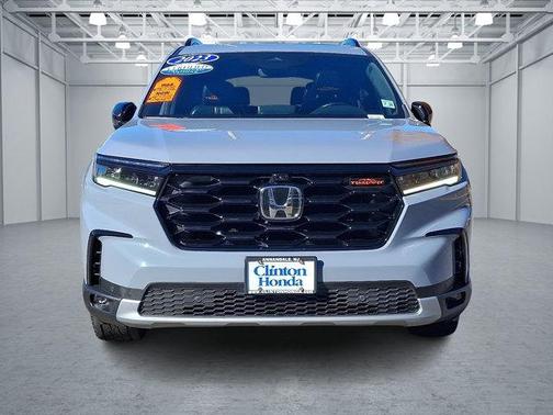 2023 Honda Pilot TrailSport