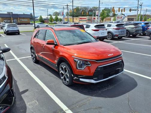2023 Kia Niro EX Touring