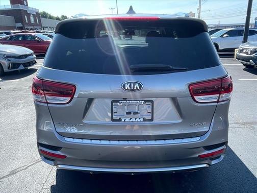 2018 Kia Sorento SX
