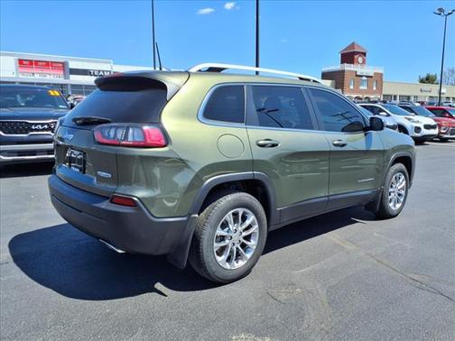 2021 Jeep Cherokee Latitude Lux