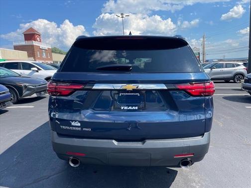 2022 Chevrolet Traverse LS