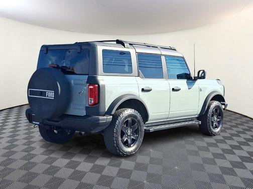 2022 Ford Bronco Black Diamond