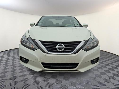 2016 Nissan Altima 2.5 SL