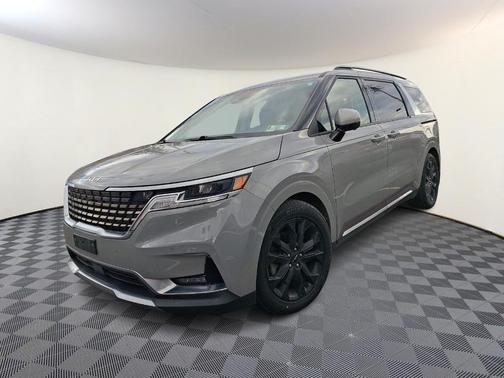 2022 Kia Carnival SX