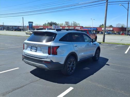 2022 Kia Sorento X-Line EX