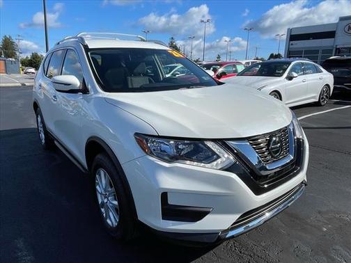 2020 Nissan Rogue SV