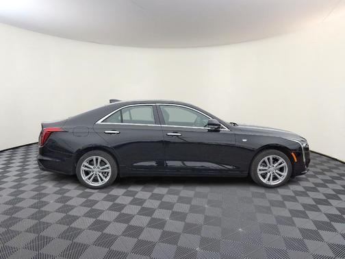 2025 Cadillac CT4 Luxury