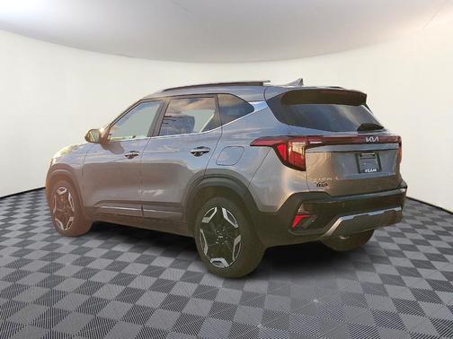 2024 Kia Seltos SX
