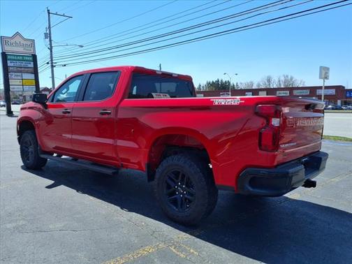 2022 Chevrolet Silverado 1500 Custom Trail Boss