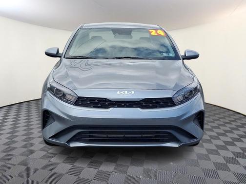 Steel Gray 2024 Kia Forte LXS