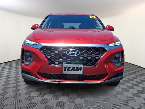Scarlet Red 2019 Hyundai SANTA FE 2.4 SE