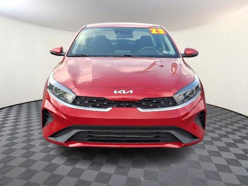 Currant Red 2023 Kia Forte LXS
