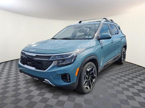 Blue 2025 Kia Seltos SX