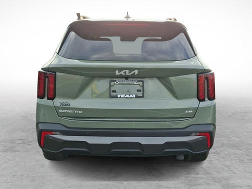 2024 Kia Sorento X-Line EX