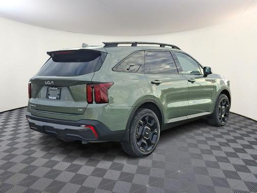 2024 Kia Sorento X-Line EX