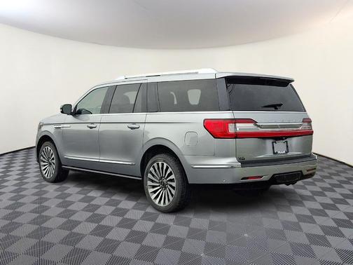 Silver Radiance 2021 Lincoln Navigator L Reserve