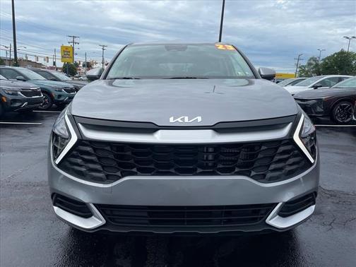 2023 Kia Sportage Hybrid LX