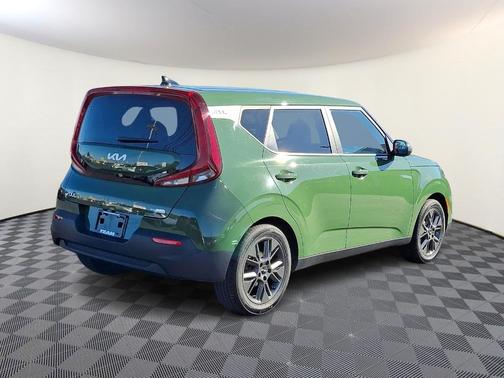 2022 Kia Soul EX