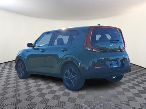 2022 Kia Soul EX